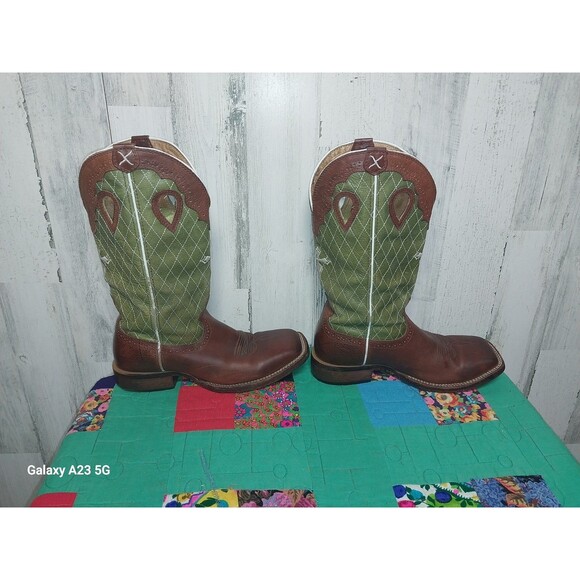 Twisted X Green Cross 12\
